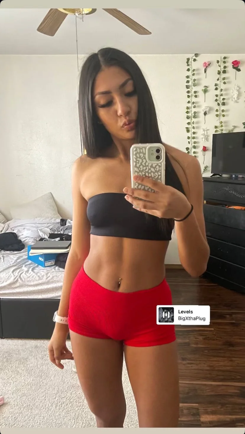 Latina Teen Bop Diana main image