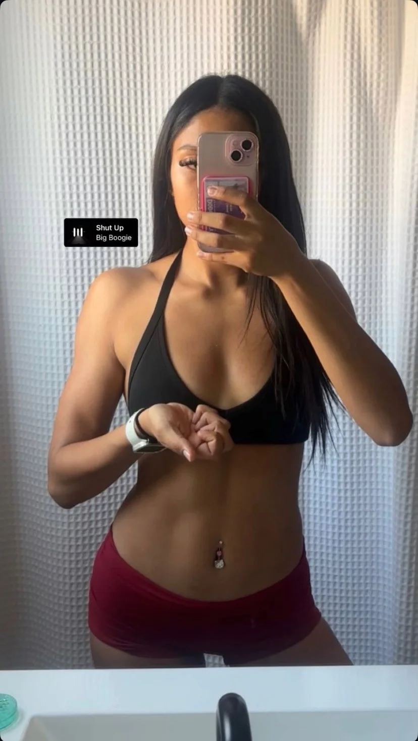 Latina Teen Bop Diana image 2