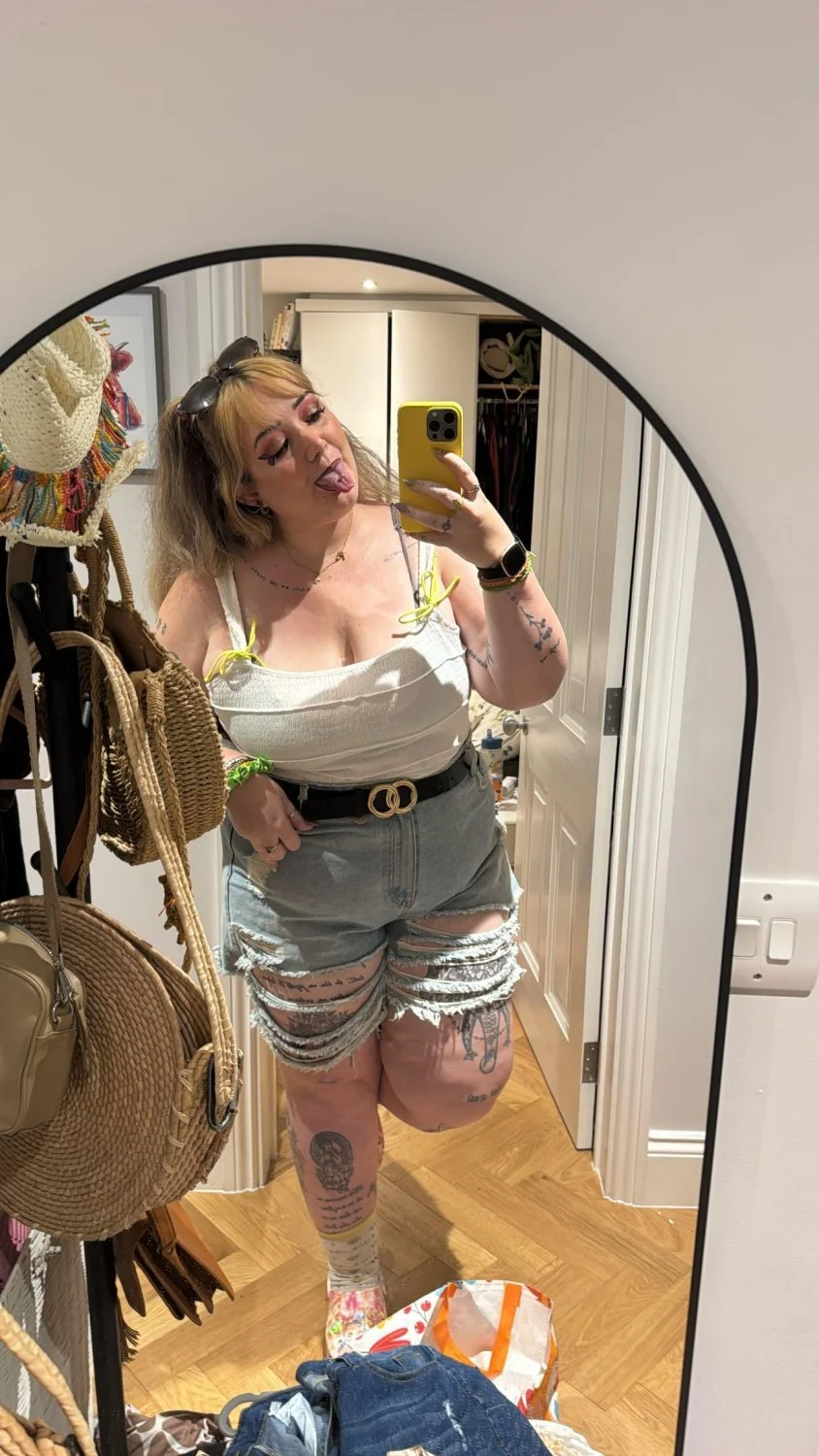 Stacey image 13