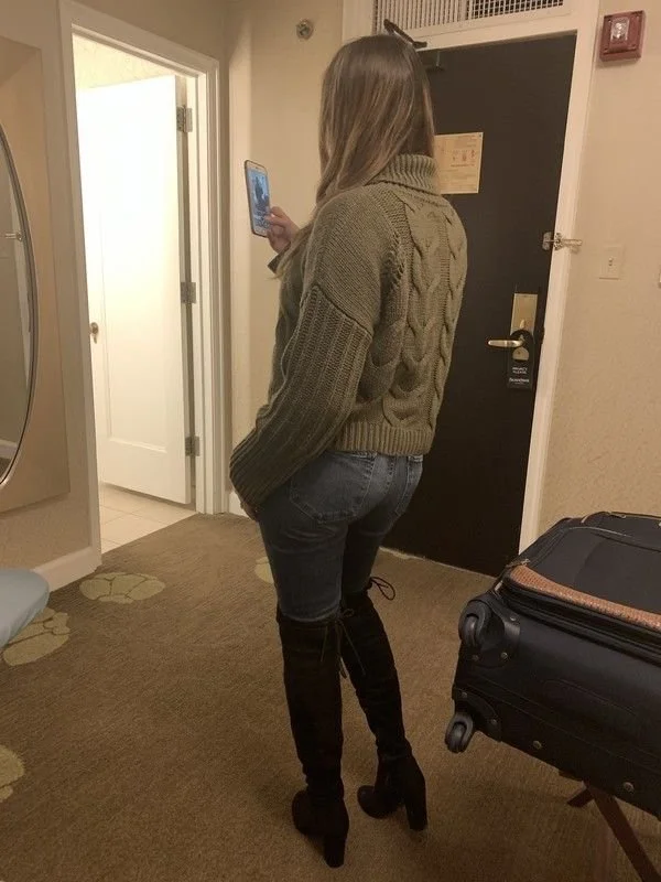 Kayla image 15