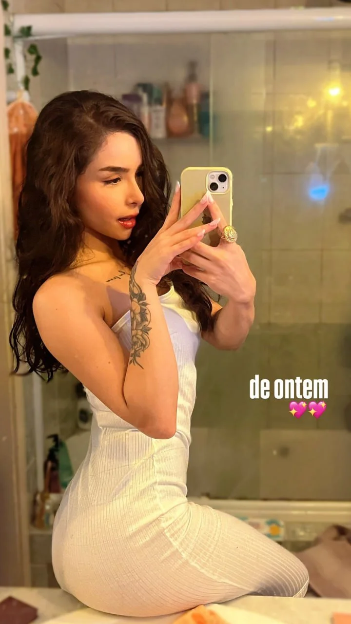 Eduarda Yuni image 7
