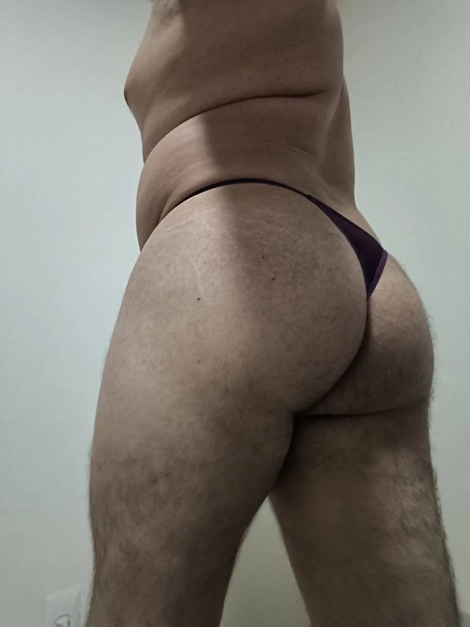 Putinhas gay de calcinha image 39