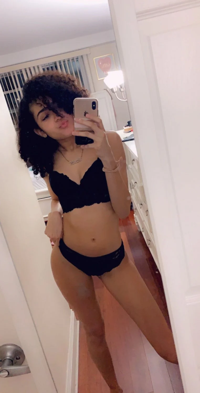 She dared me to post her. My irl cuck gf. Repost her image 2