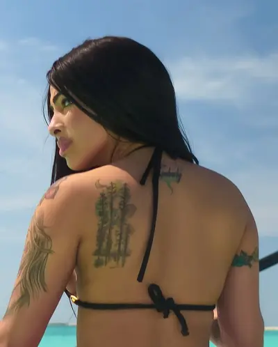 yailinlamasviral cover image