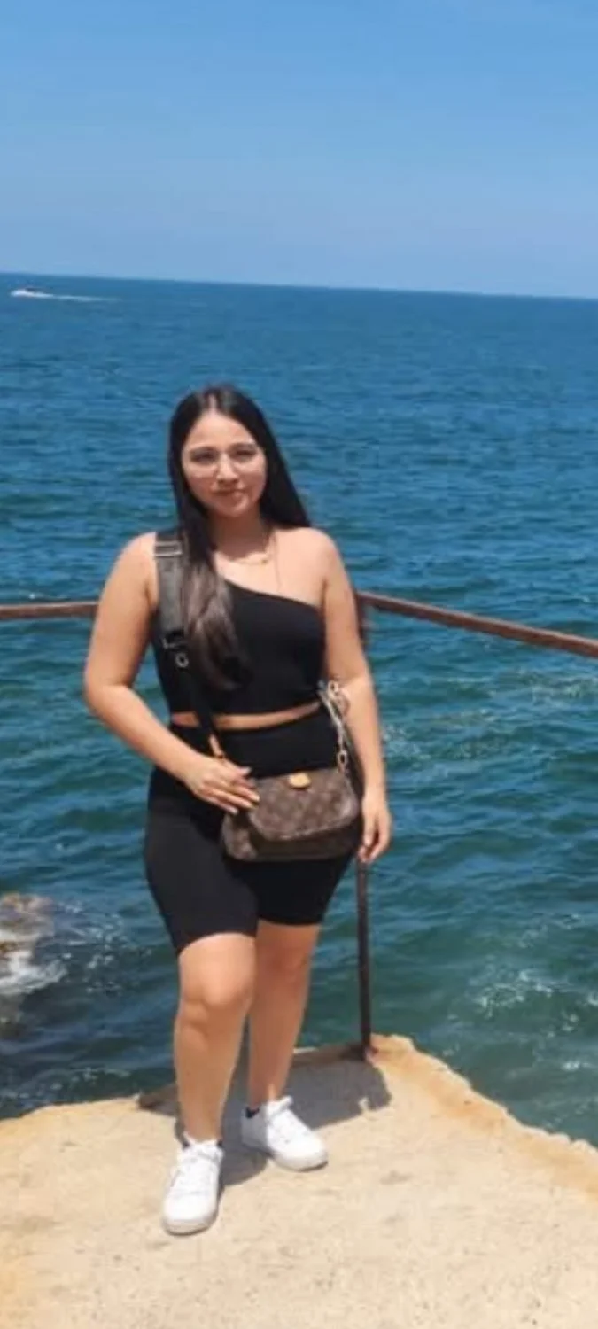 Puta Hermosa Girl en traje de baño tiene cuerpo sexy image 10