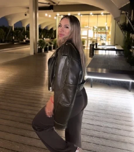 Valetina Arsmate Chile | Couple Sextape | Amateur | Latina | Blonde | Homemade | Fit Teen main image