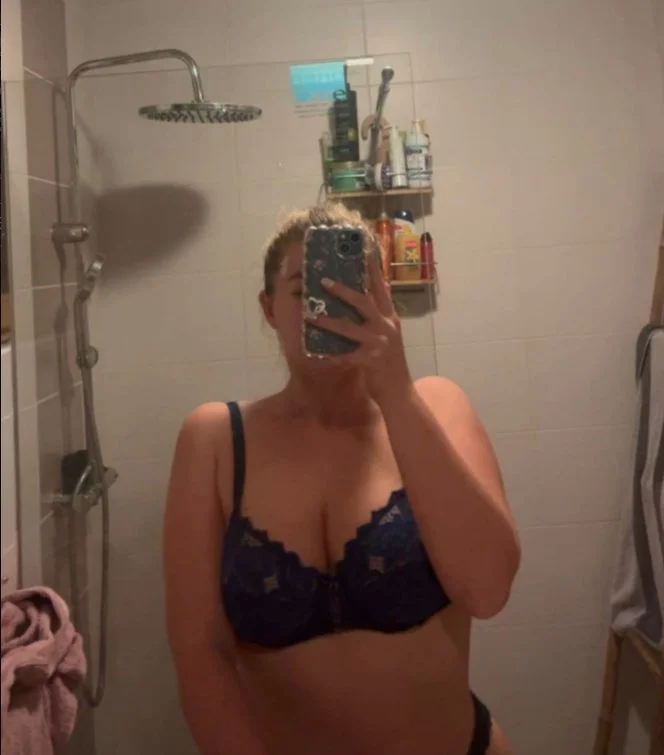 French Submissive L BDSM Slut main image