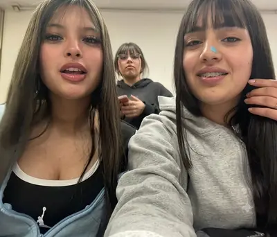 Pendejas de 18 cover image