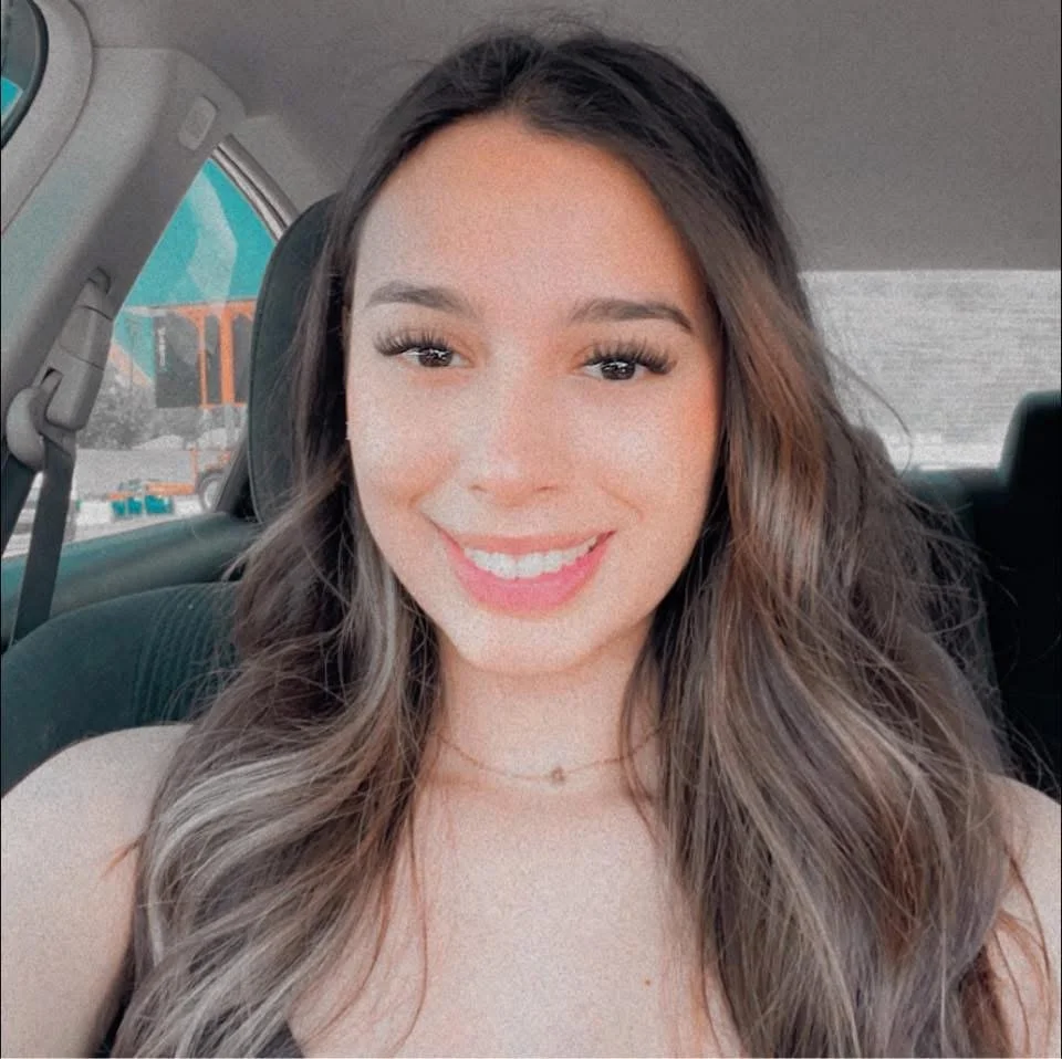 18 year old Texas slut loves dick main image