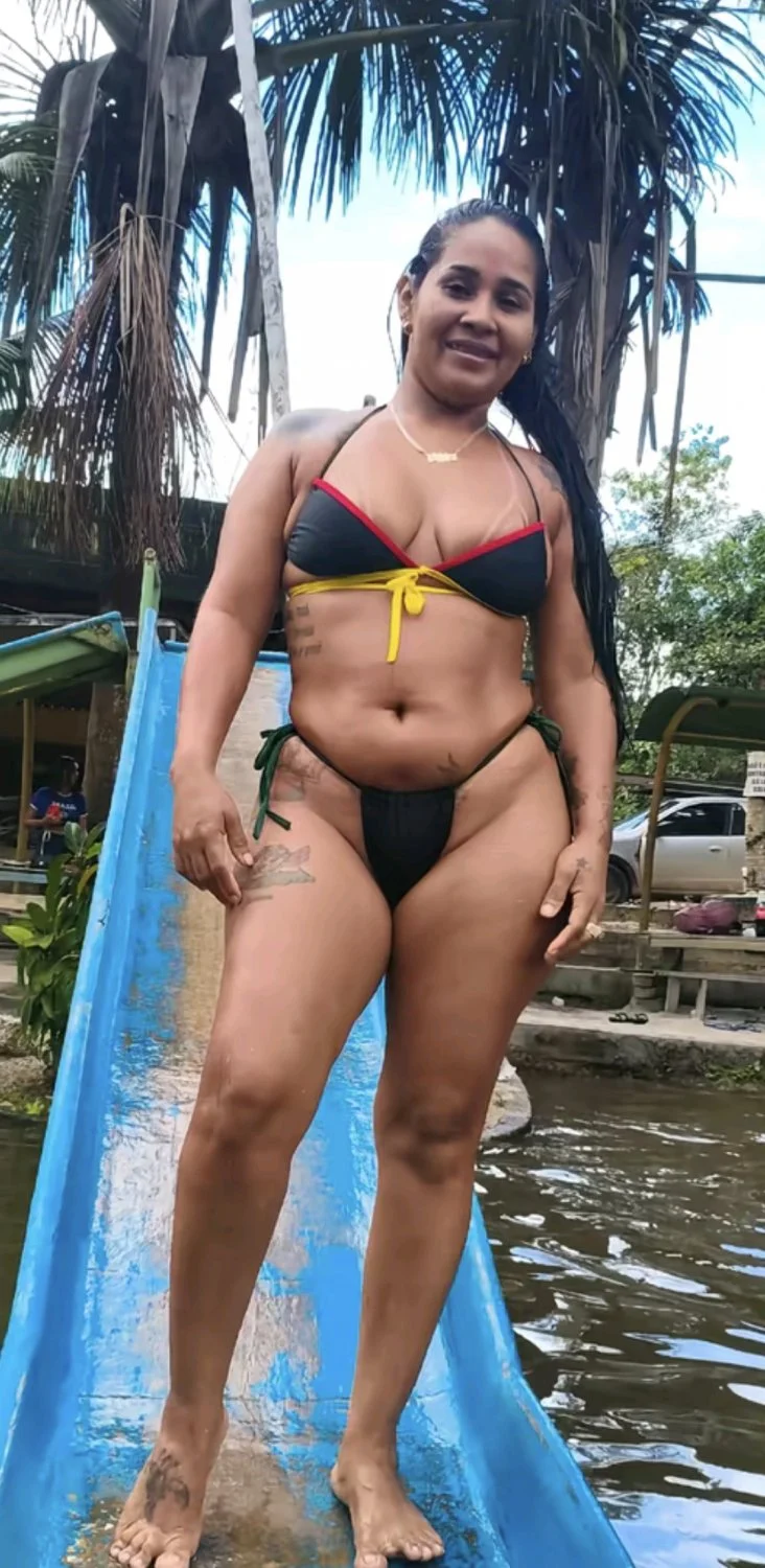 Morena sedutora gostosa de mais image 17