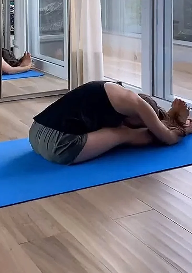 Ju yoga 2 image 2