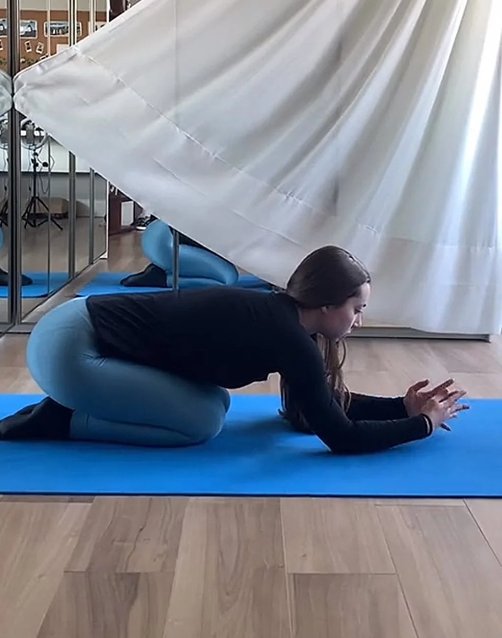 Ju yoga 2 image 21
