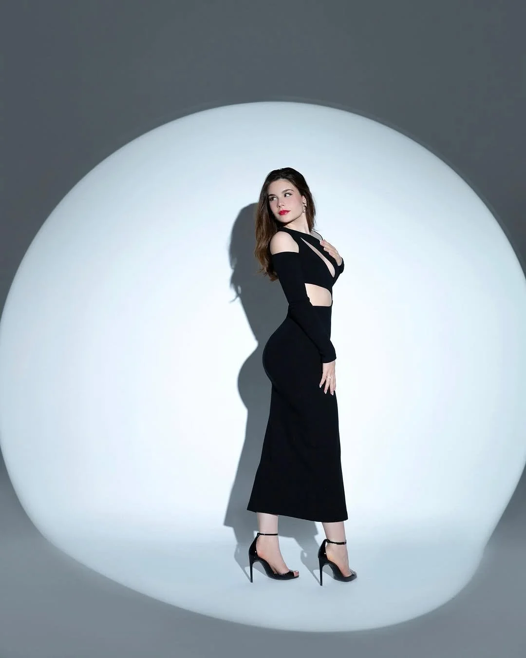 Laura merece muita punheta image 5
