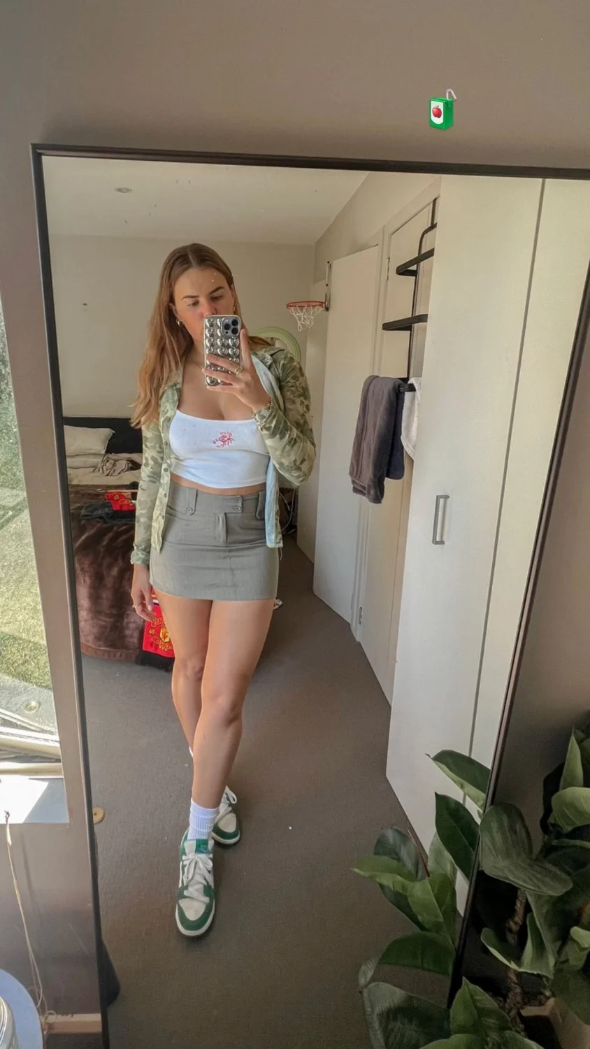Clothing model & feminist advocate Hattie image 17