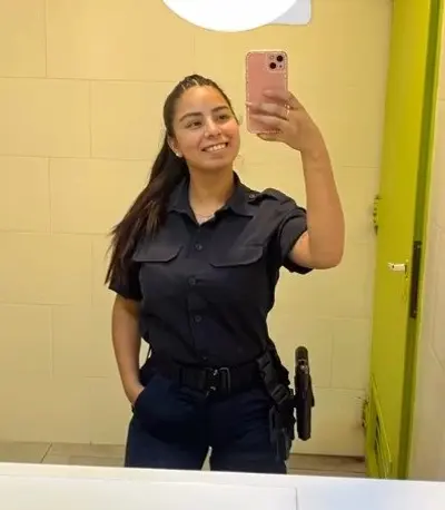 La poli Argentina lista para el mundial cover image