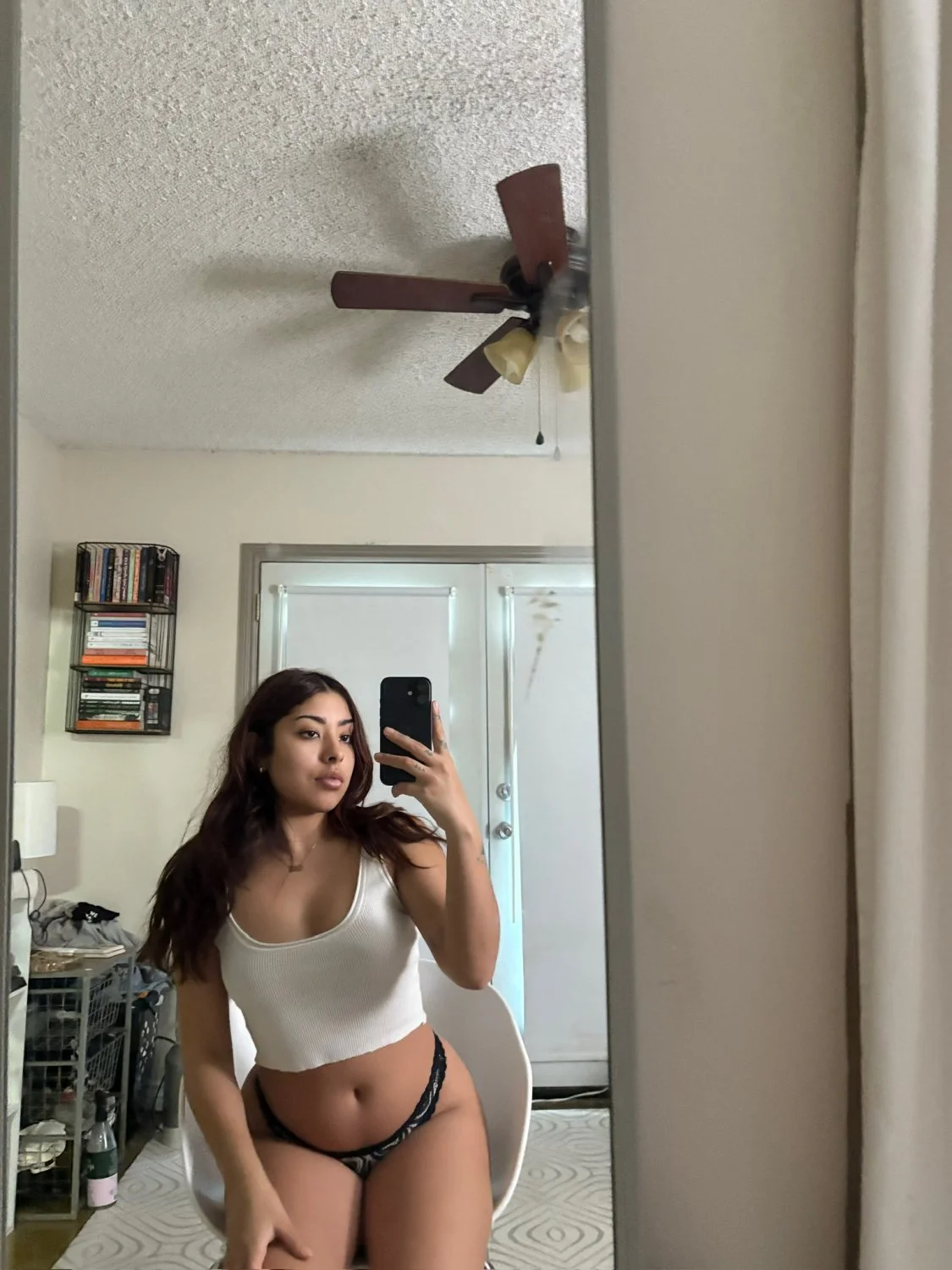 Thick Latina irl image 21