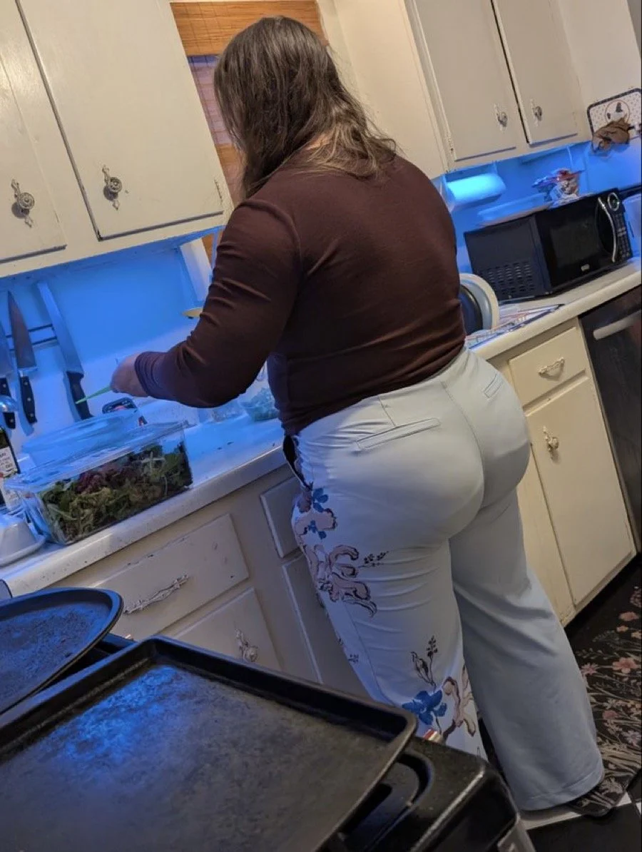 The homies wife image 3