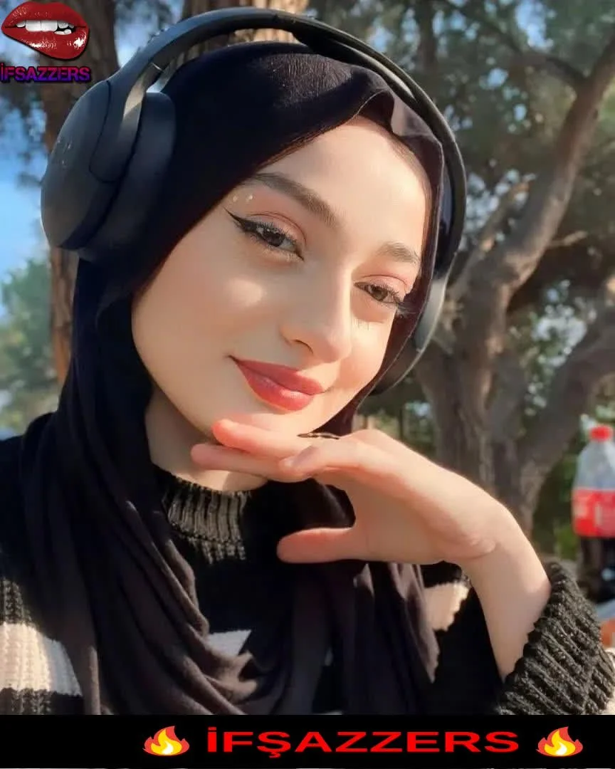 turkish hijabi whore zelal image 36