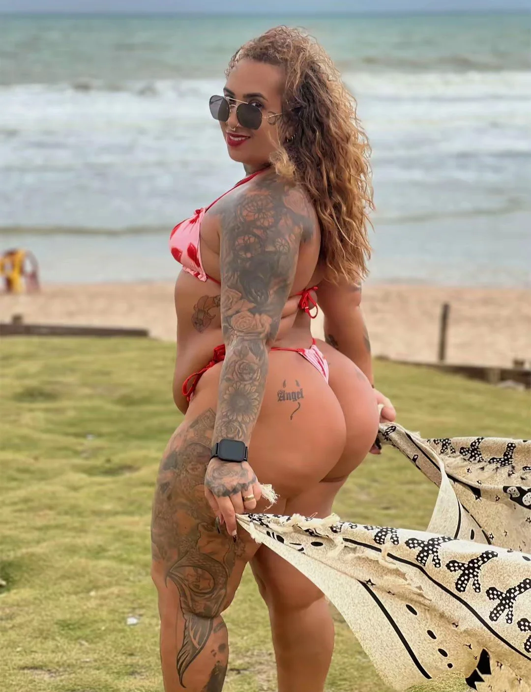 Coroa Hotwife Gostosa Muito Rabuda Vazada 🔥😈 SEM NOMES SE NÃO CAI 🔞 image 2