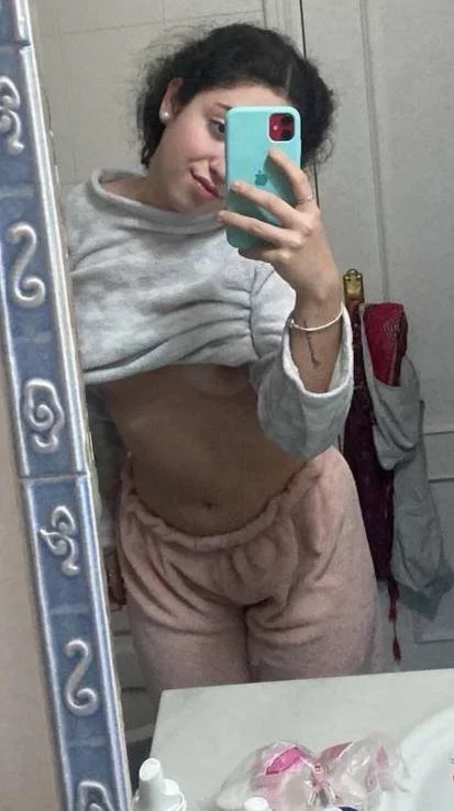Andrea Ruiz, una ex novia muy putita 😮‍💨🔥 image 7