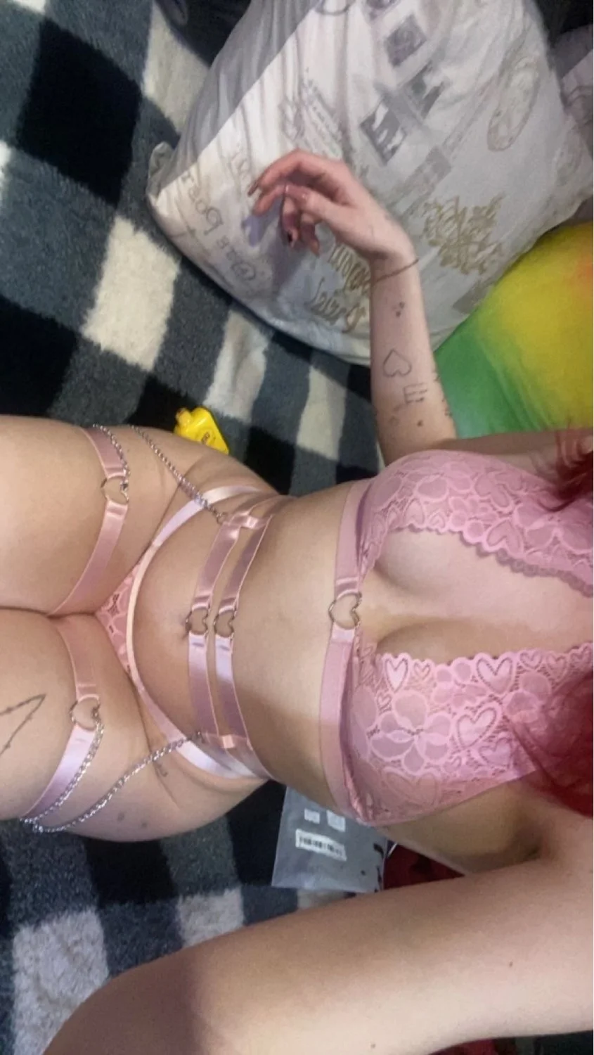 alt college teen loves showing off image 7