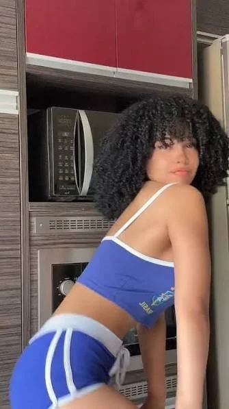 mariana-curiel visual novo tá muito gostosa de mais image 44