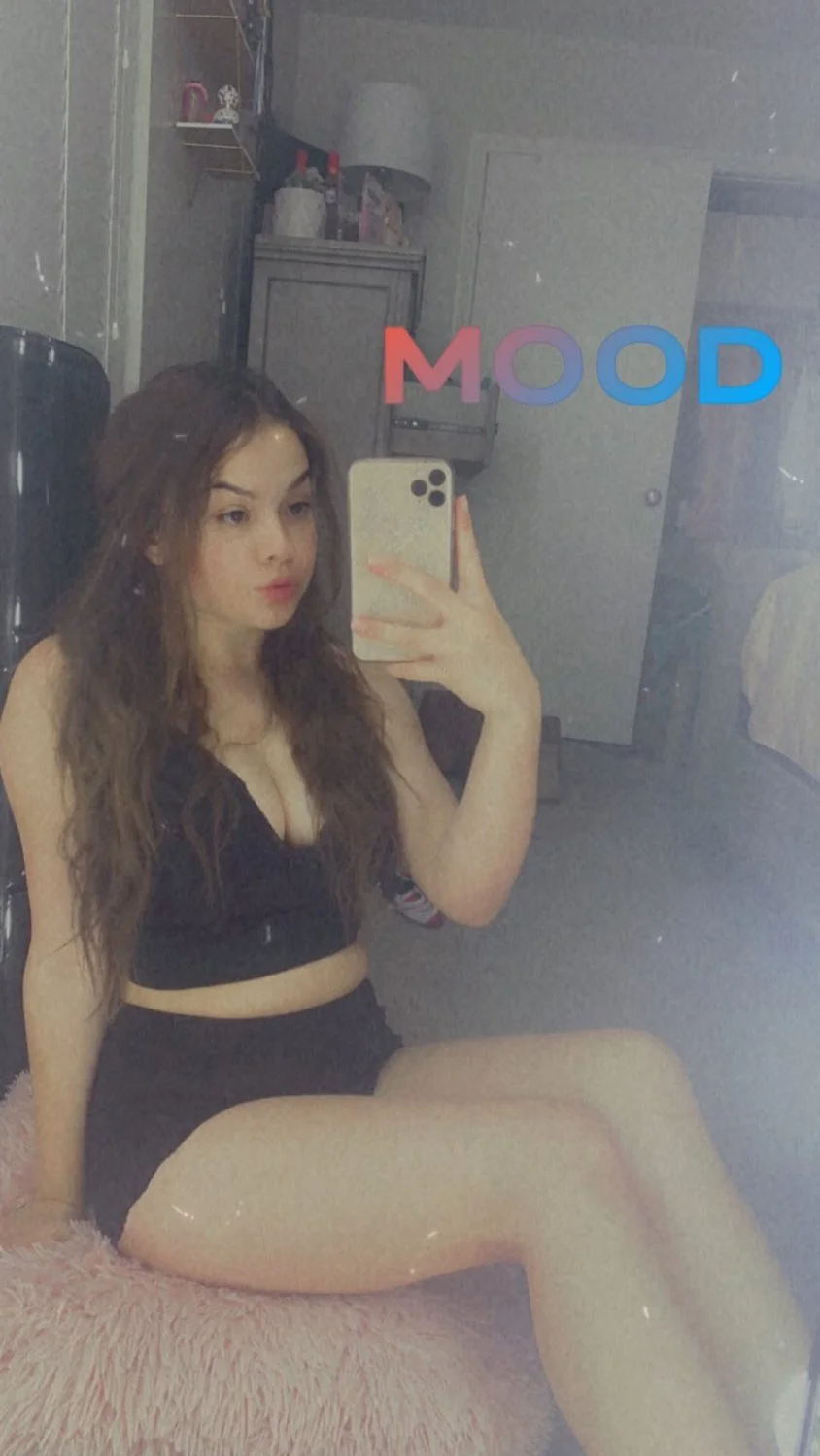 -friends Latina Webslut wife’s Snapchat leaked- image 10