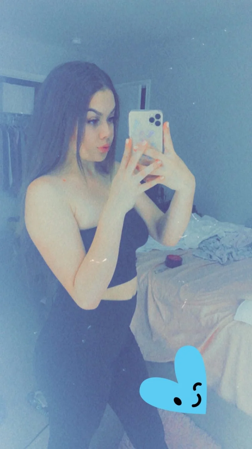 -friends Latina Webslut wife’s Snapchat leaked- image 11