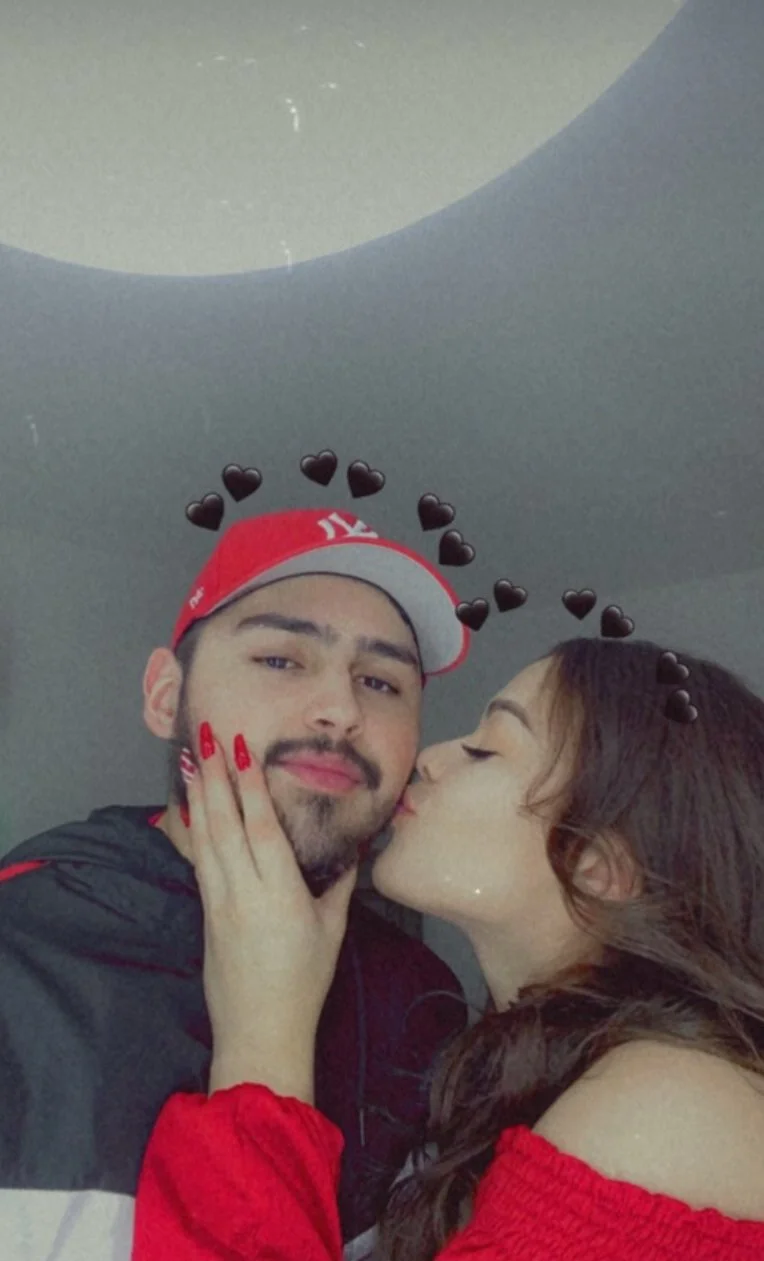 -friends Latina Webslut wife’s Snapchat leaked- image 5