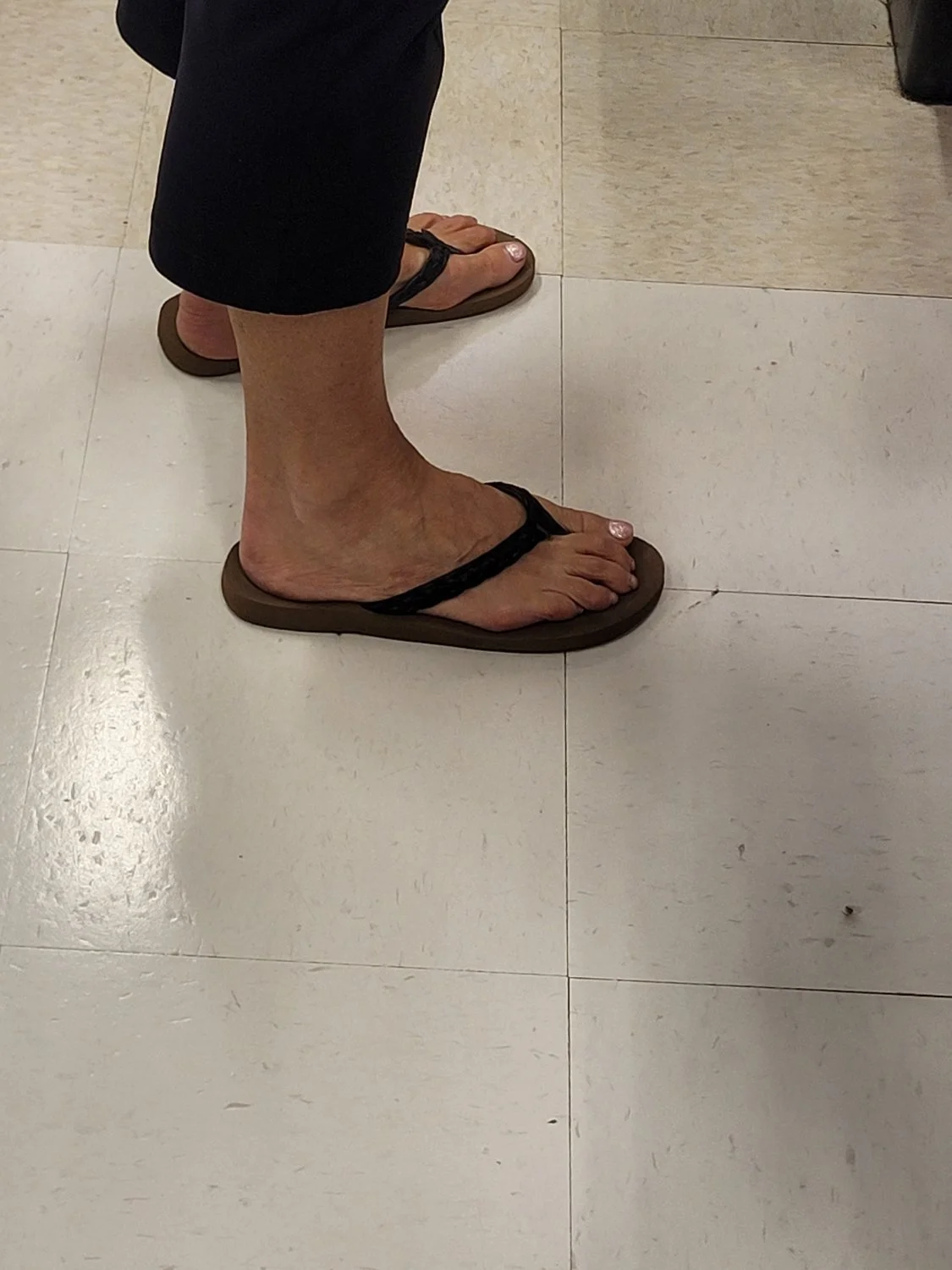 Gilf feet image 10