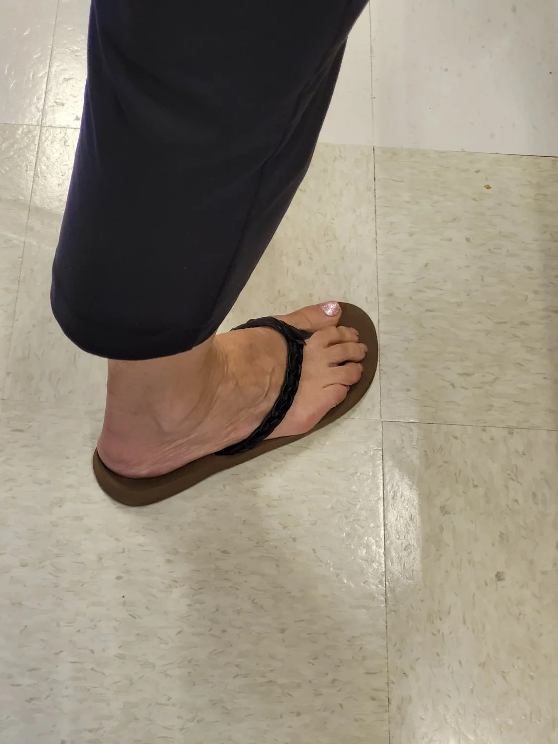 Gilf feet image 17