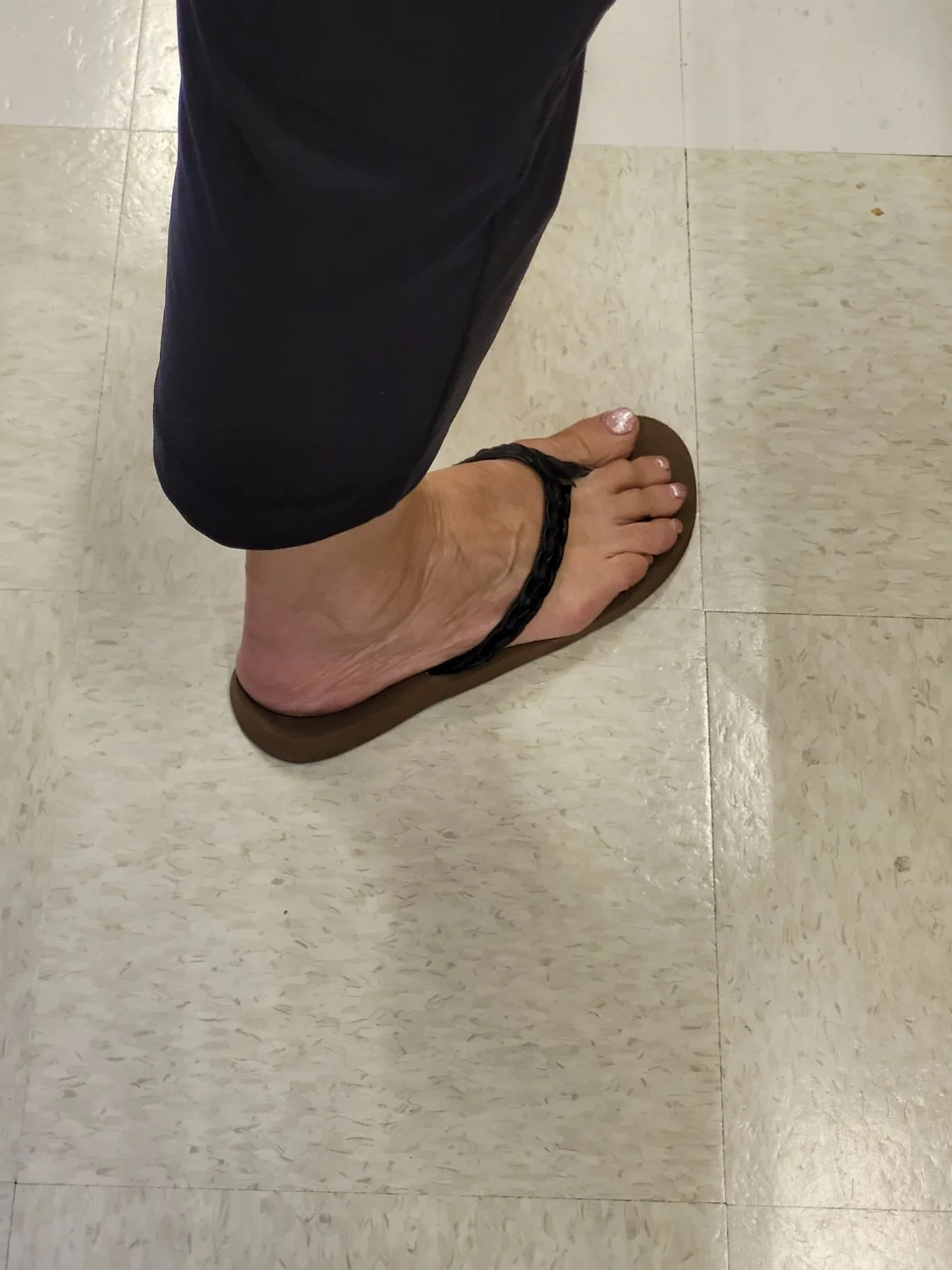 Gilf feet image 19