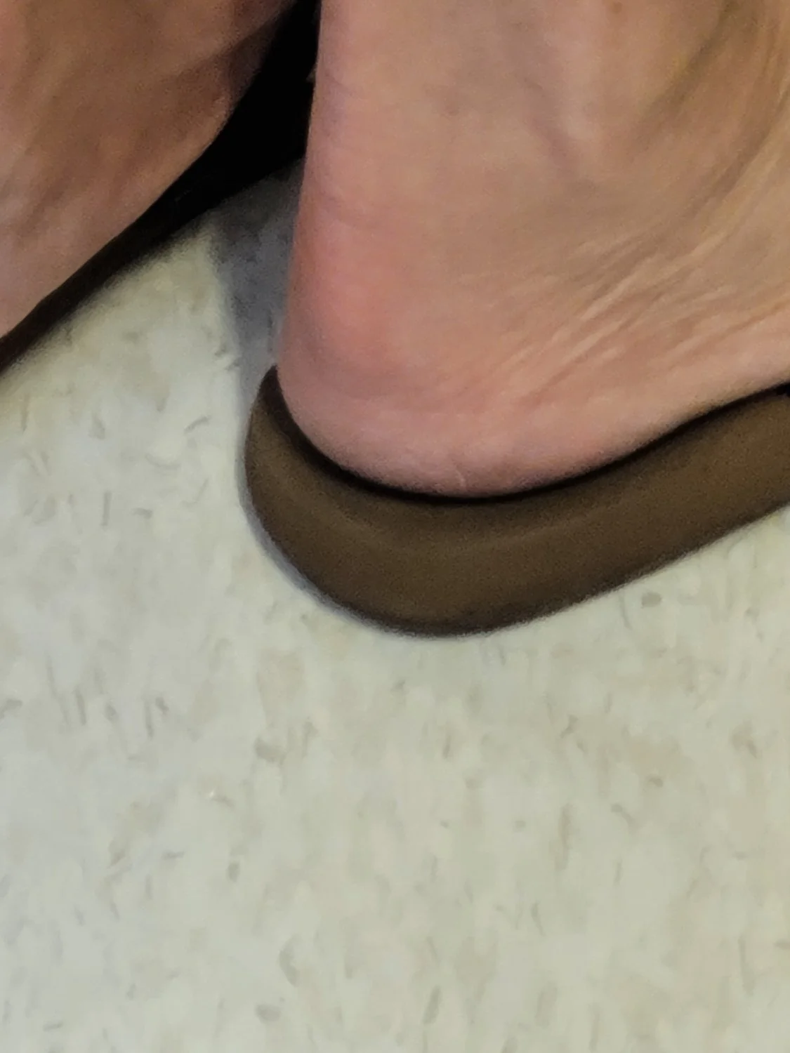 Gilf feet image 25