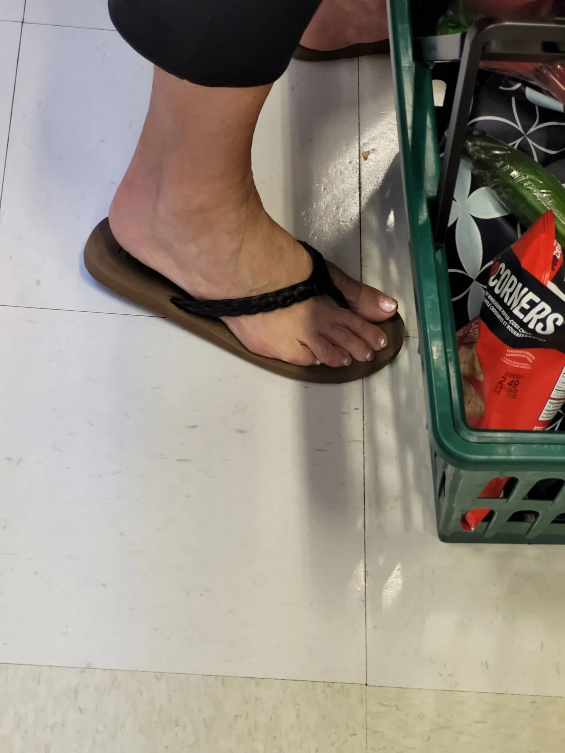 Gilf feet image 38