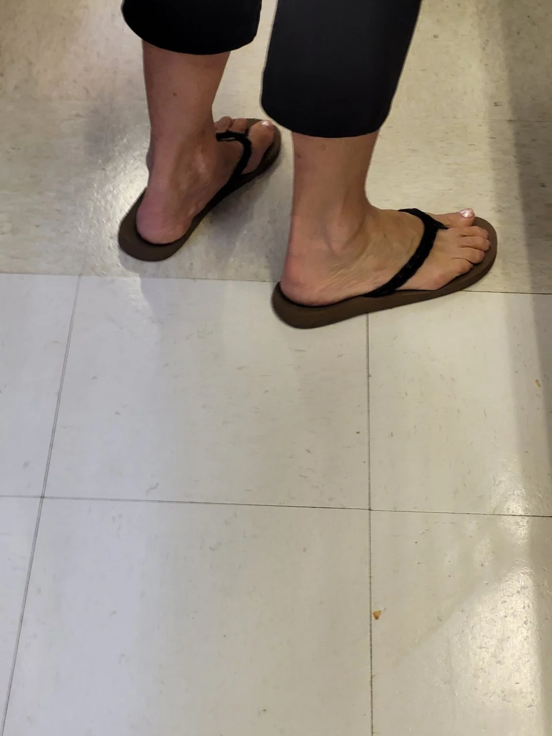 Gilf feet image 44