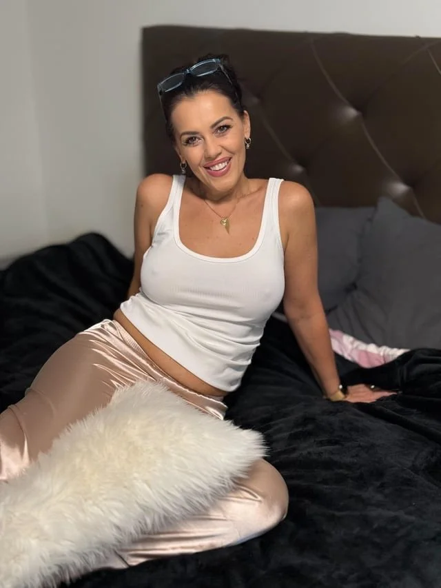 Mature Brunette Slut MILF image 2