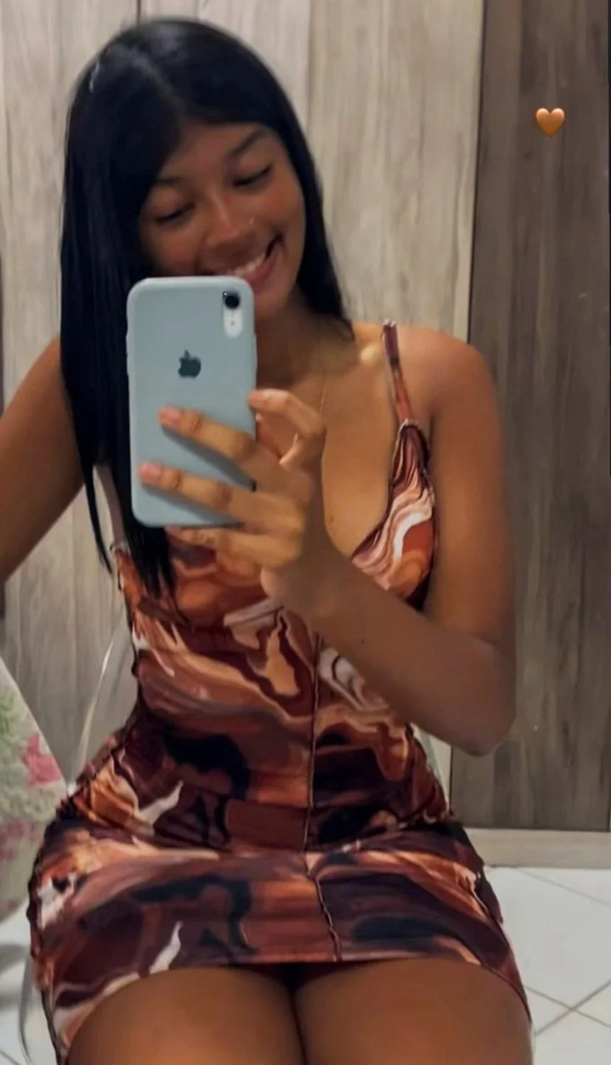 Preta gostosa image 2