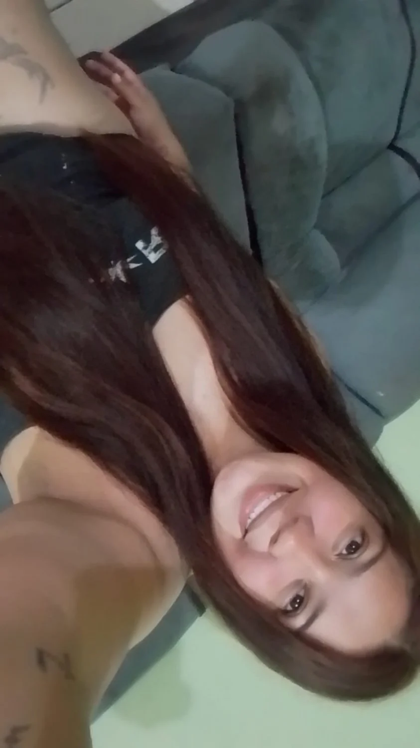 Más de mi vecina la nalgona image 13