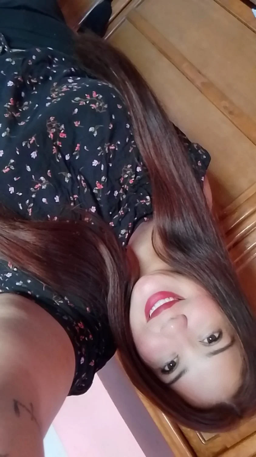 Más de mi vecina la nalgona image 21