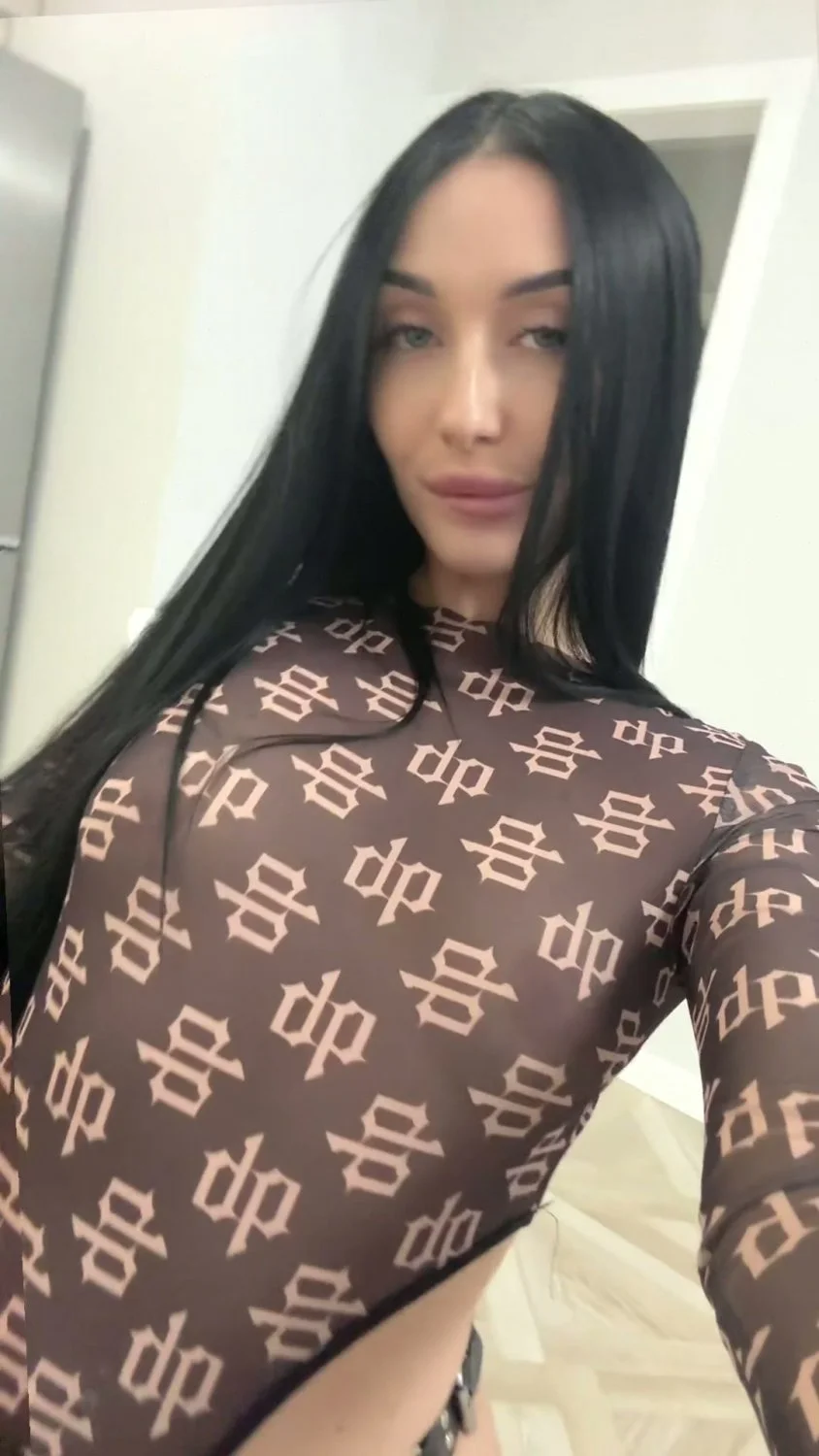 🔞 horny perky tits pussy licking tight pussy cum dripping 🫦🍑 See my OF image 3