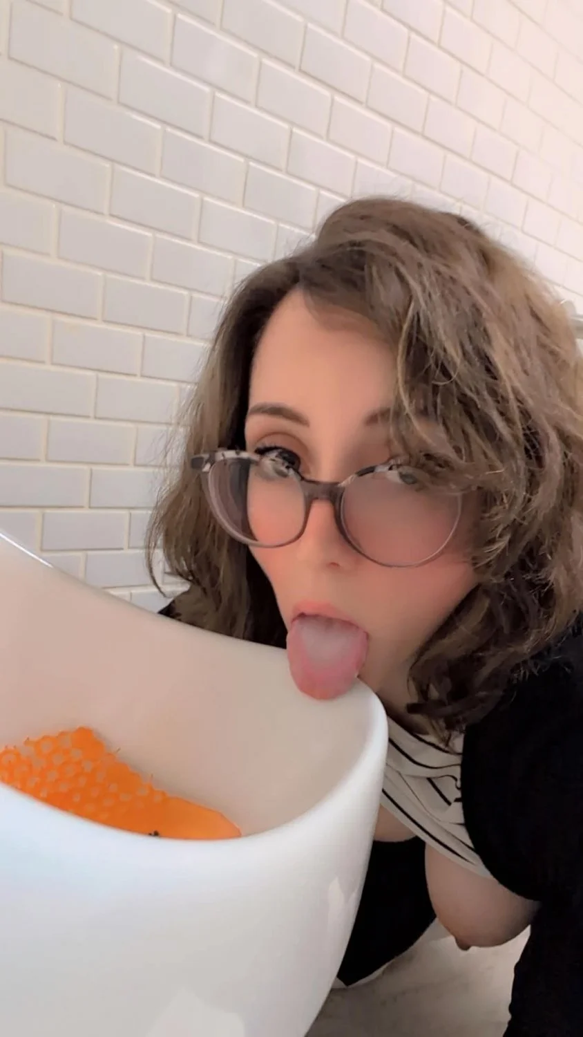 urinal licking toilet slut image 5
