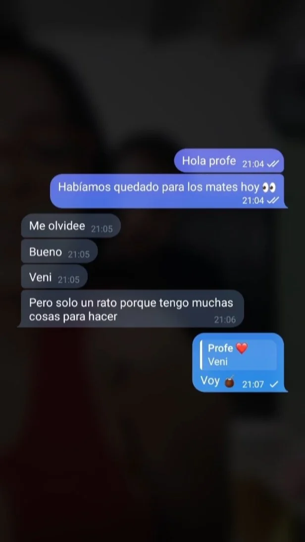 DETONANDO A LA PROFE 😃 culona petera filtrada tetona profesora maestra milf argentina latina pov image 1