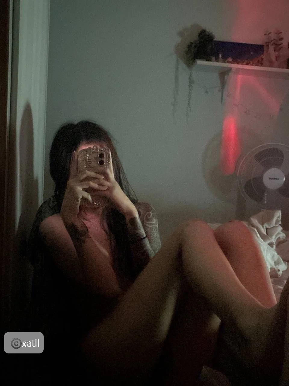 Stunning SG XMM Slut Nudes and Esex image 18