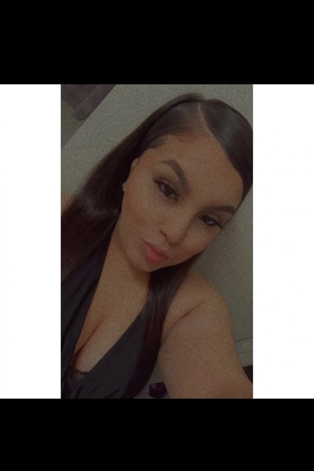 Pretty thick Latina Stockton ca who has her nudes main image