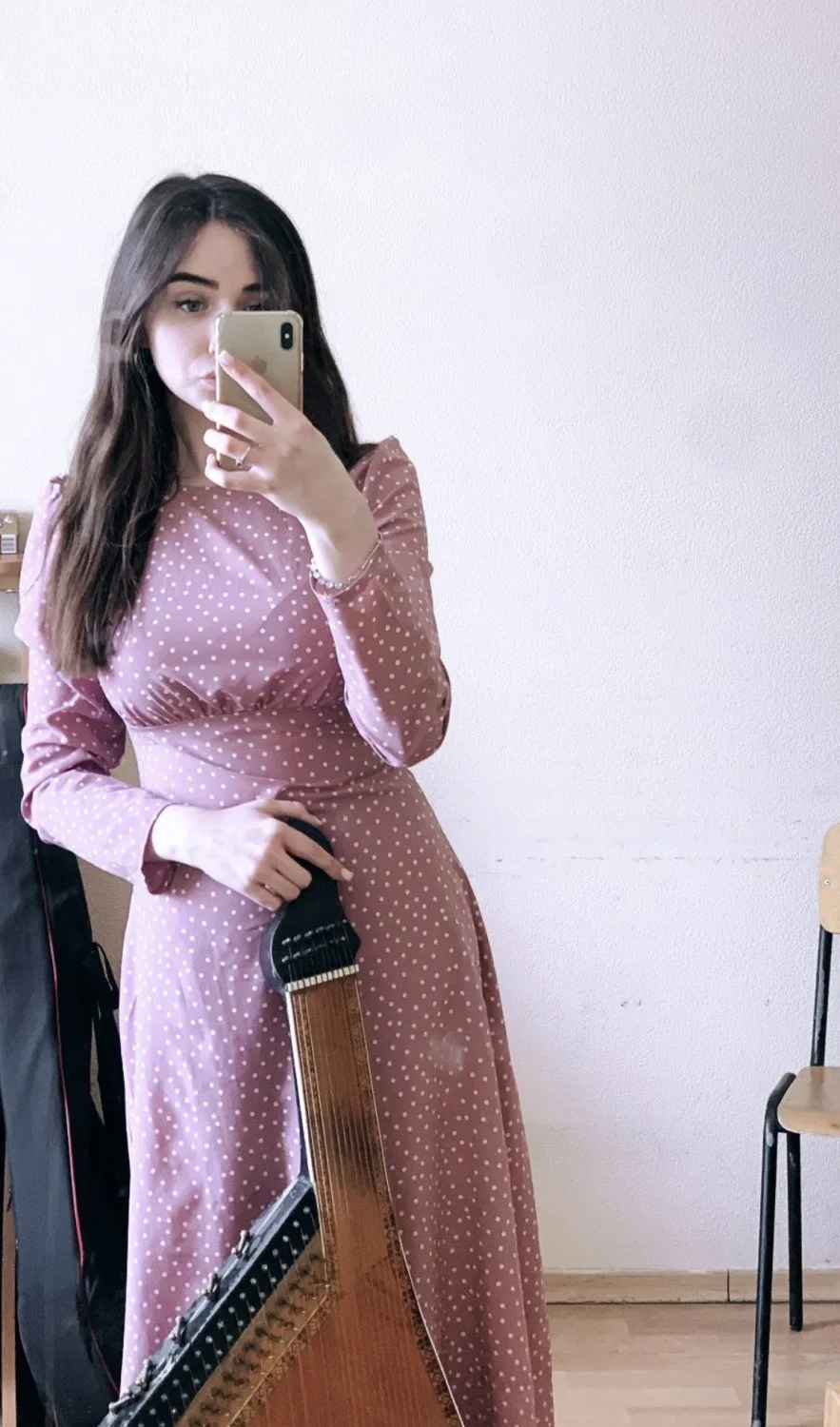 Beautiful girl love show her outfits image 17