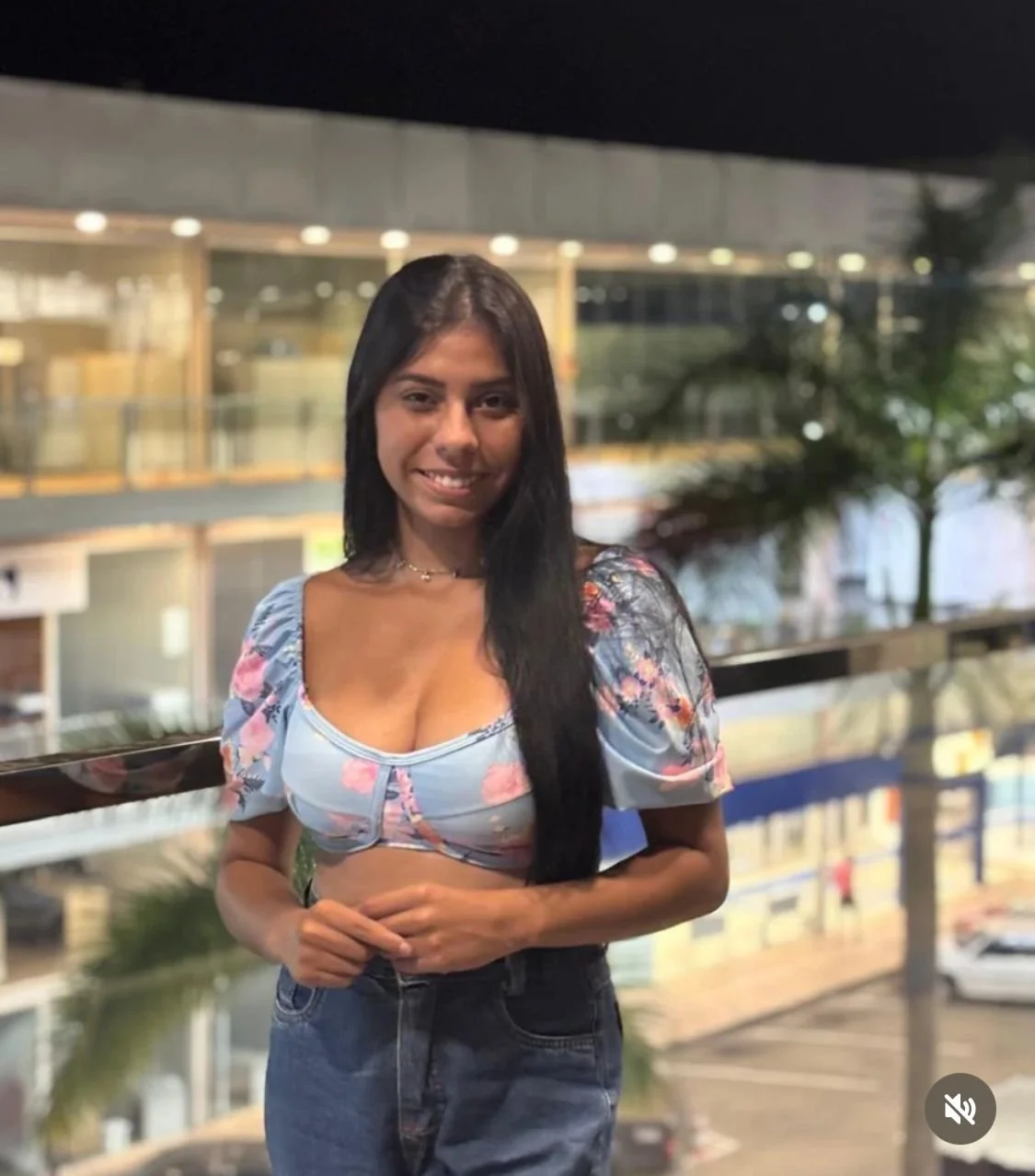 Morena Novinha cachorra image 5