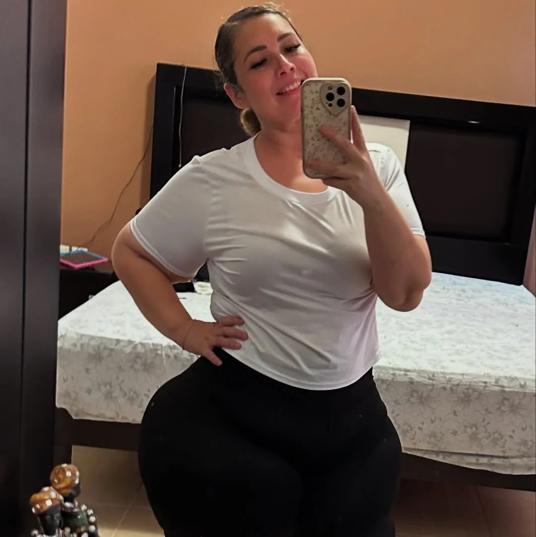 la maestra image 3