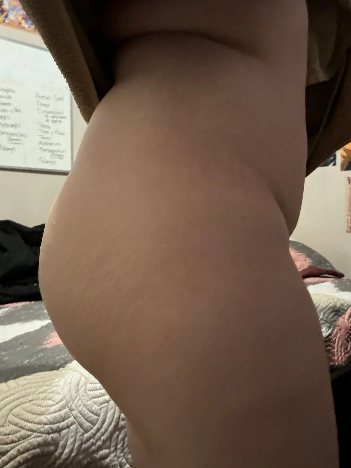 Nos comparten a esta rica puta con buen culo y tetas image 5