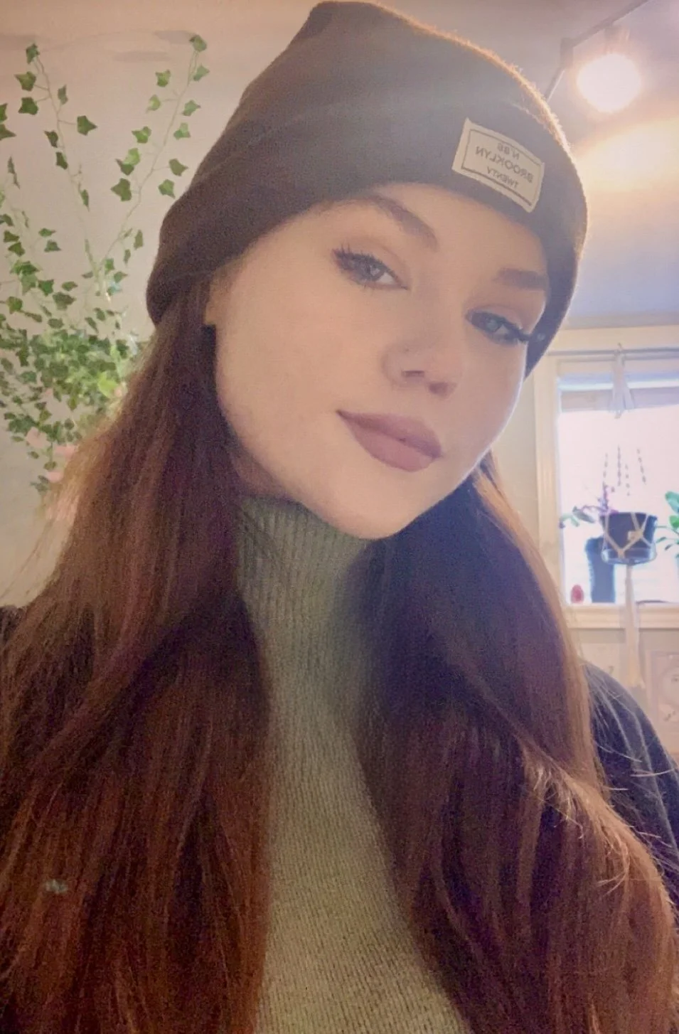 KYLA. Western University brunette slut has incredible lips image 2