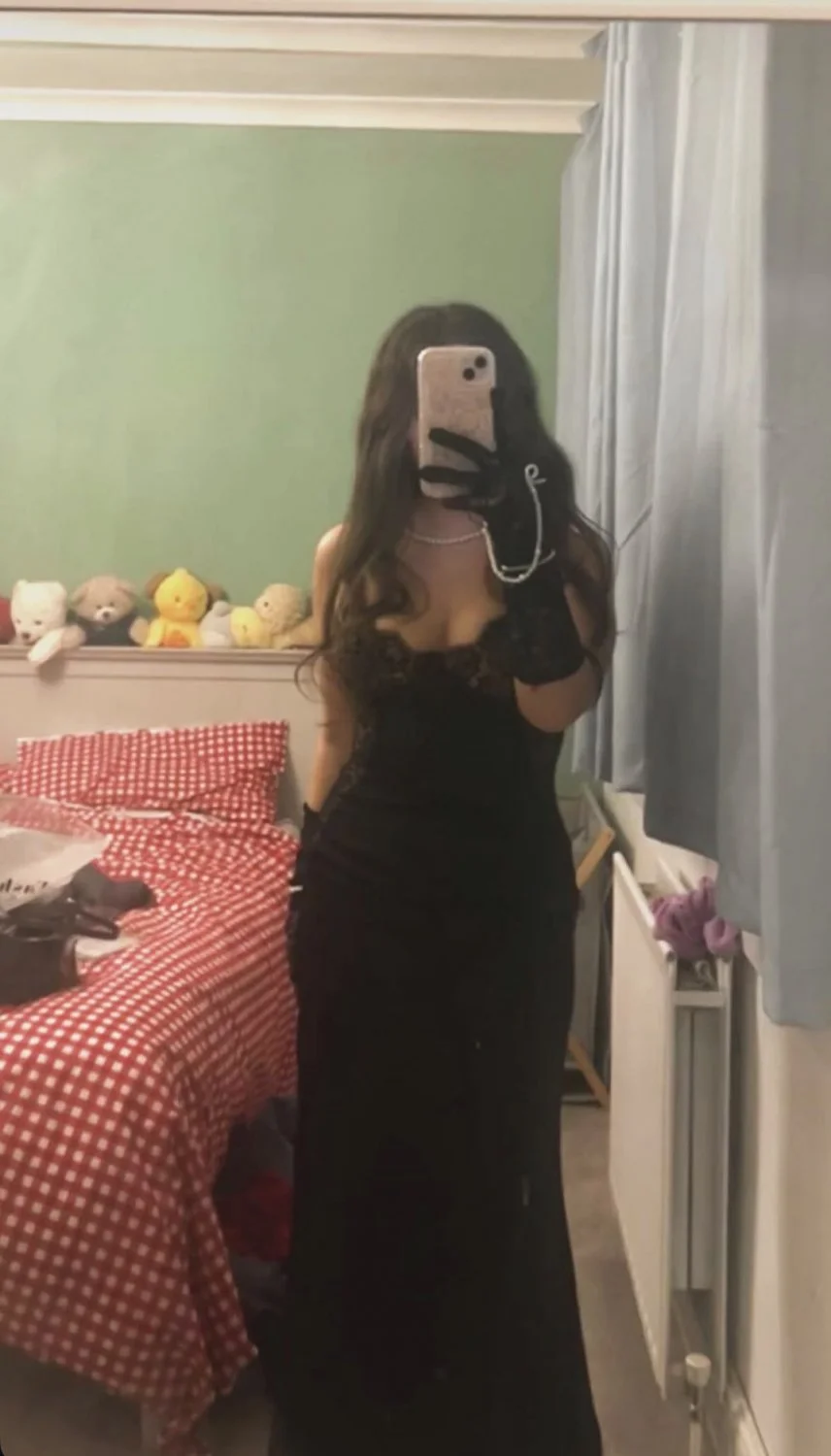IRL Slut #20- Massive tits image 3